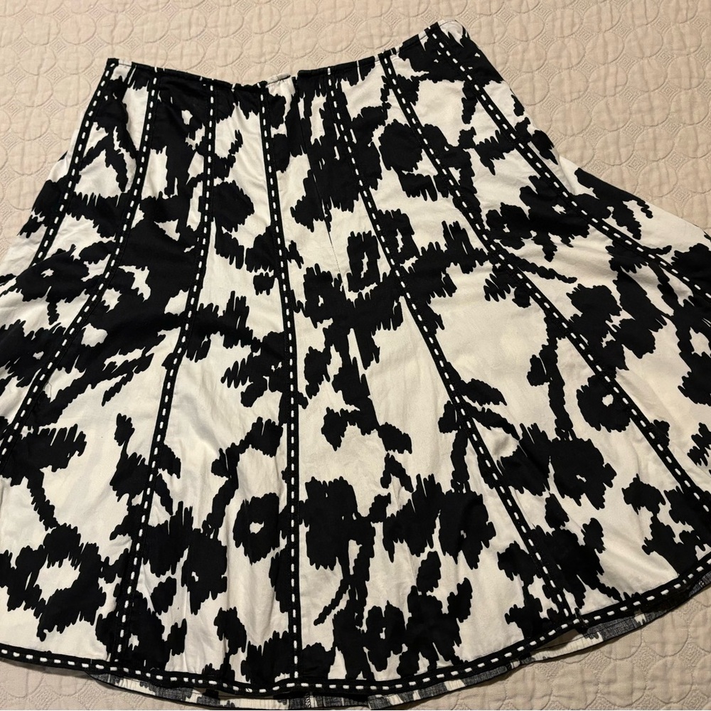 Beautiful Cabi cotton skirt